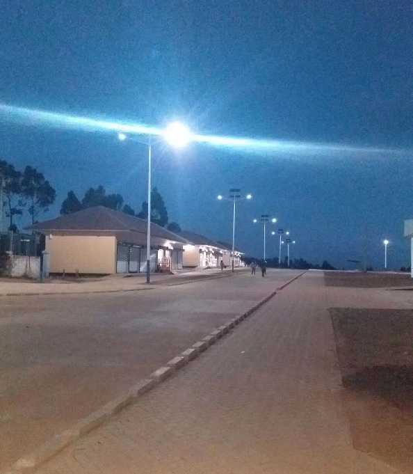 郴州市非洲科特迪瓦太阳能路灯工程